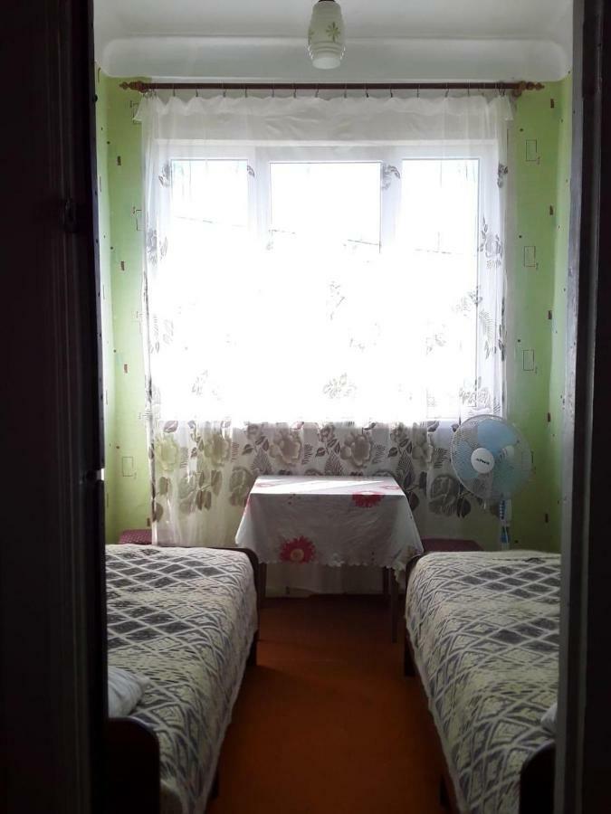 Zeleniy Dvorik Guest House New Athos Ngoại thất bức ảnh